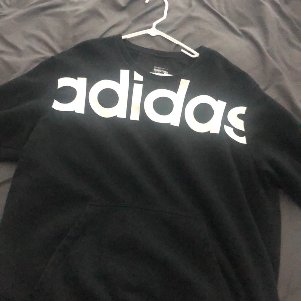 Adidas crewneck 2XL